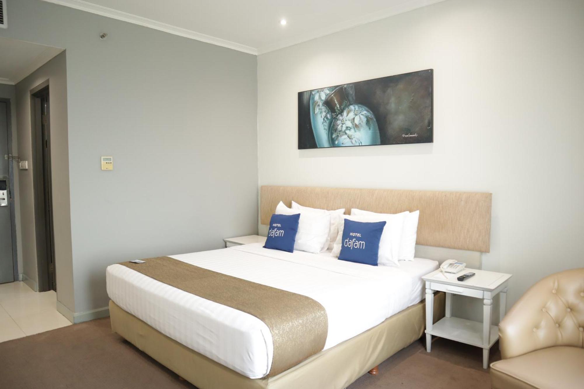 Deluxe Zimmer mit Kingsize-Bett - Raucher